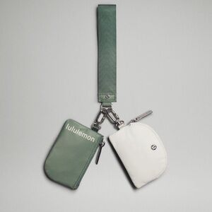 NWT Lululemon Dual Pouch Wristlet in Green and Cream SOLDOUT COLOR